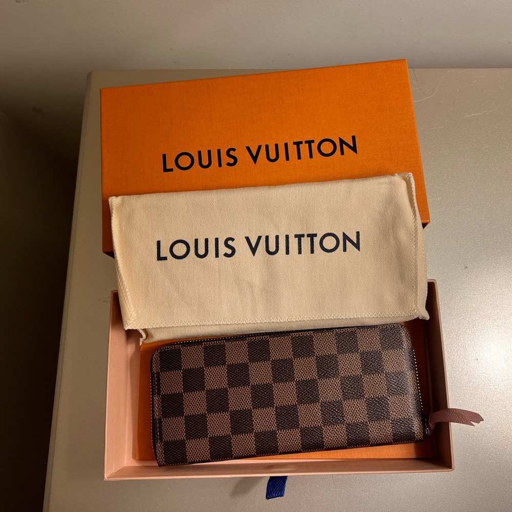 Louis Vuitton Clemence wallet 2020 *Authentic*